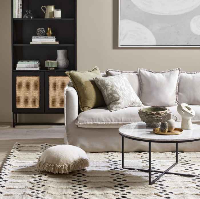 What color decorate small living room